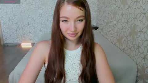 Snapshot of lissa_cristal_ chatting on July 20, 10:39 am lissa_cristal_ online show from July 20, 10:39 am