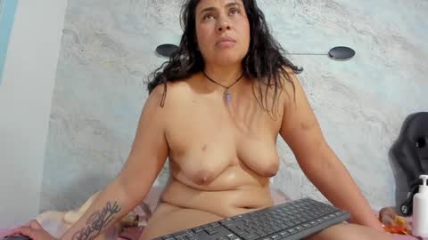 Snapshot of lissa_harris_ chatting on January 30, 6:13 am Lisa online show from January 30, 6:13 am