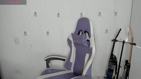 Lissa Kim  online show from February 20, 12:16 pm