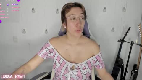 Lissa Kim  online show from March 4, 12:11 pm