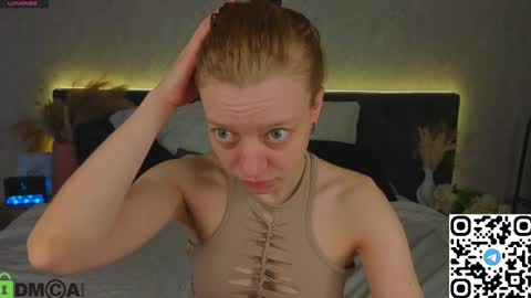 Lissa online show from April 26, 1:25 am