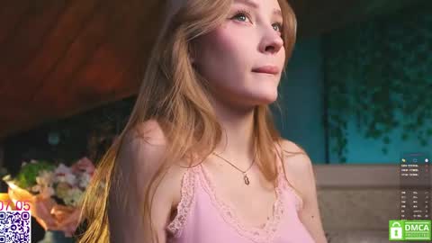 Snapshot of lissa_meooow chatting on May 7, 9:25 am your Liza again. Next stream Dec. 1 at 2 or 3 GMT online show from May 7, 9:25 am