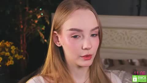Snapshot of lissa_meooow chatting on June 11, 8:56 am your Liza again. Next stream Dec. 1 at 2 or 3 GMT online show from June 11, 8:56 am