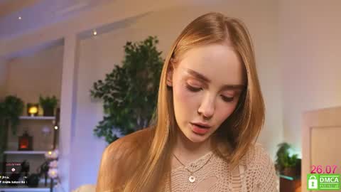 Snapshot of lissa_meooow chatting on July 26, 5:20 pm your Liza again. Next stream Dec. 1 at 2 or 3 GMT online show from July 26, 5:20 pm
