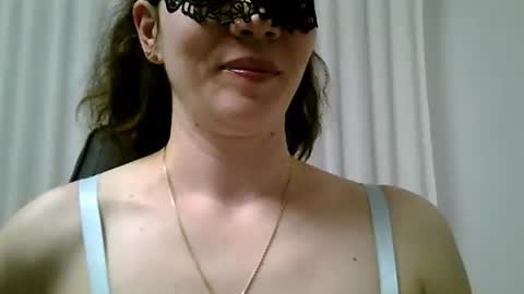 Snapshot of lissa_olsson chatting on March 16, 9:08 pm Lissa online show from March 16, 9:08 pm