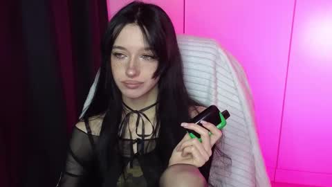 Snapshot of lissaelison chatting on October 17, 11:51 pm lissaelison online show from October 17, 11:51 pm