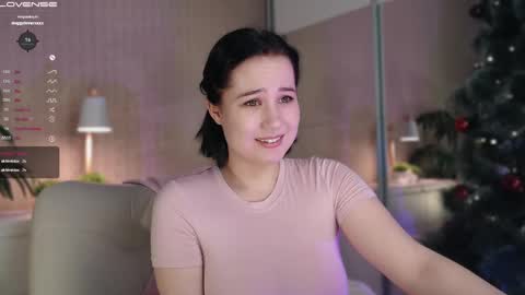 Snapshot of lissalarsson_ chatting on January 1, 3:46 pm Lissa online show from January 1, 3:46 pm