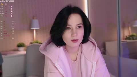 Snapshot of lissalarsson_ chatting on January 4, 11:00 am Lissa online show from January 4, 11:00 am