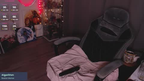 Lissa online show from March 4, 4:46 pm