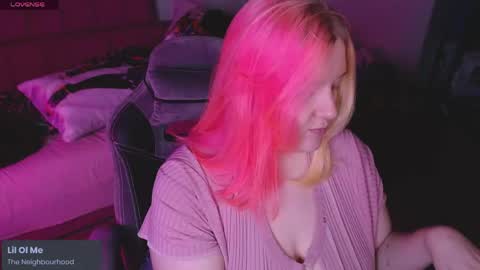 Snapshot of lissamuff chatting on May 24, 5:29 pm Lissa online show from May 24, 5:29 pm