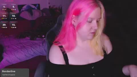 Snapshot of lissamuff chatting on July 18, 3:49 pm Lissa online show from July 18, 3:49 pm