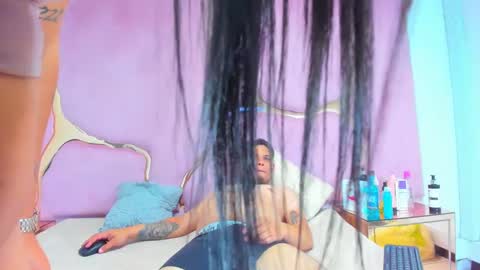 LISSA JHONS online show from January 14, 4:47 am