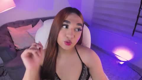 Lisssa online show from November 22, 7:35 pm