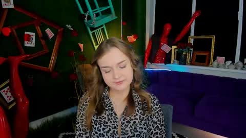 Snapshot of lissatelor chatting on June 4, 9:04 am Lissa Telor online show from June 4, 9:04 am