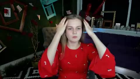 Snapshot of lissatelor chatting on July 9, 9:13 am Lissa Telor online show from July 9, 9:13 am