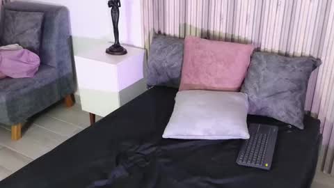 Snapshot of lissawild_ chatting on September 19, 8:20 pm ss online show from September 19, 8:20 pm