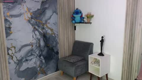 Snapshot of lissawild_ chatting on November 10, 8:41 pm ss online show from November 10, 8:41 pm