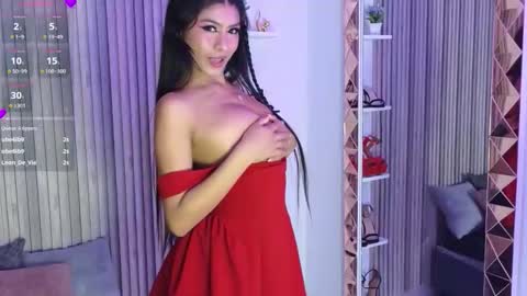 Snapshot of lissawild_ chatting on November 27, 8:22 pm ss online show from November 27, 8:22 pm