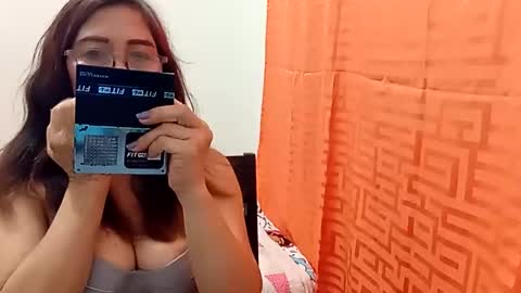 litamilf14 online show from November 5, 7:41 am