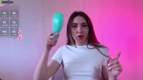 Tina online show from June 8, 2:39 pm
