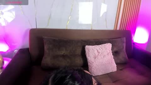 little__chloee_ online show from October 14, 4:13 am