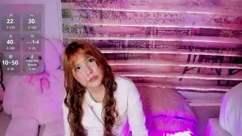 Snapshot of little__doll18 chatting on July 6, 8:55 pm little__doll18 online show from July 6, 8:55 pm