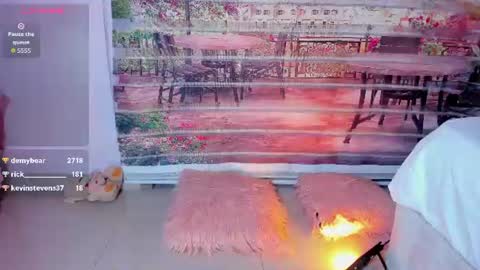 Snapshot of little__doll18 chatting on July 11, 10:00 pm little__doll18 online show from July 11, 10:00 pm