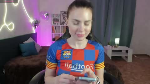 Snapshot of little__isabel chatting on May 7, 7:58 am Isabel online show from May 7, 7:58 am