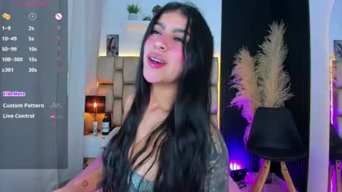 Snapshot of little__sophie18 chatting on June 29, 7:36 pm Sophie ---- connected from 1400 to 2100 Colombia time online show from June 29, 7:36 pm