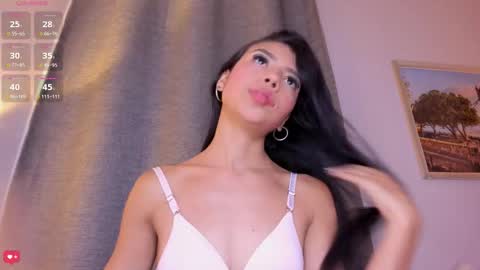 Ana online show from October 1, 8:04 pm
