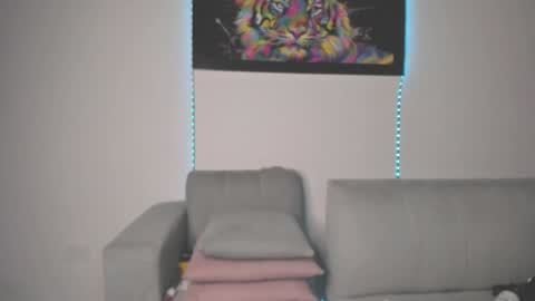 Snapshot of little_caro13 chatting on January 26, 12:16 am Independent model carolina online show from January 26, 12:16 am