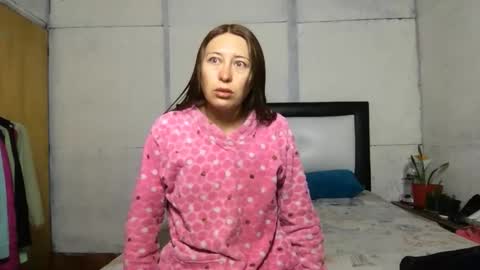 Diablita online show from November 11, 12:05 pm