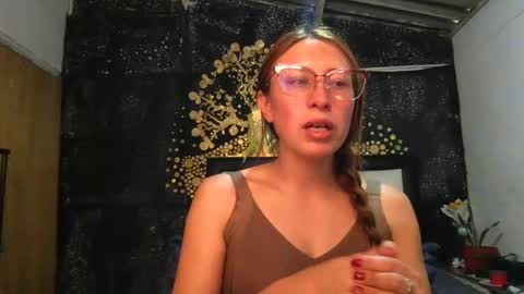 Diablita online show from March 10, 5:18 pm