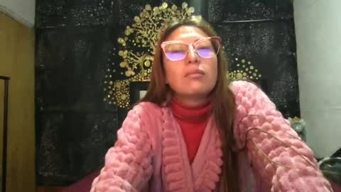 Diablita online show from June 18, 12:31 pm