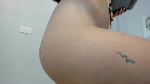 Snapshot of little_doll_4u chatting on January 20, 1:11 pm ANNI online show from January 20, 1:11 pm
