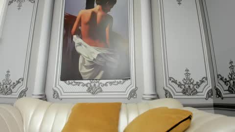 Snapshot of little_doll_4u chatting on February 8, 4:25 pm ANNI online show from February 8, 4:25 pm