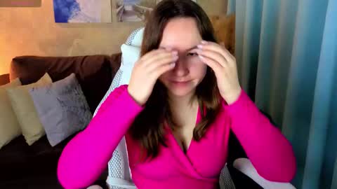 Alexandra online show from December 19, 3:02 am