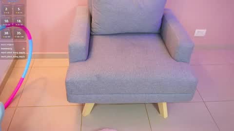 Snapshot of little_effy18_ chatting on March 1, 2:15 am Little Effy online show from March 1, 2:15 am