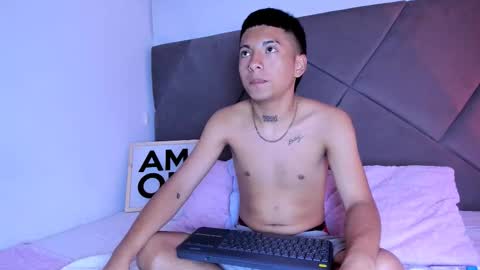 little_kris1 online show from October 1, 12:55 pm