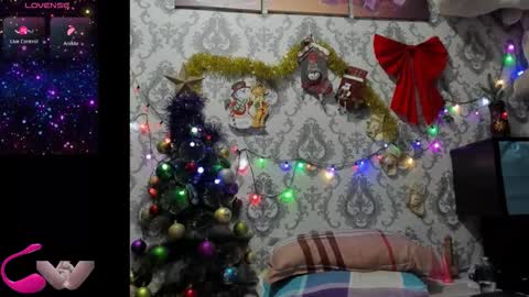 Snapshot of little_letti chatting on January 8, 3:20 am Letti online show from January 8, 3:20 am