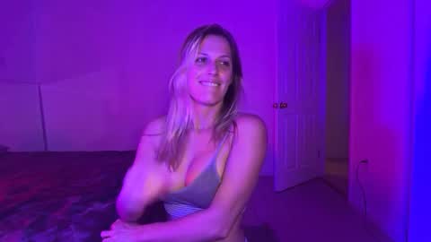 little lies online show from January 8, 2:25 am