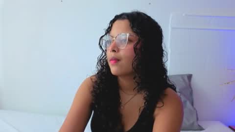 little_lilith_apple online show from December 20, 7:10 pm