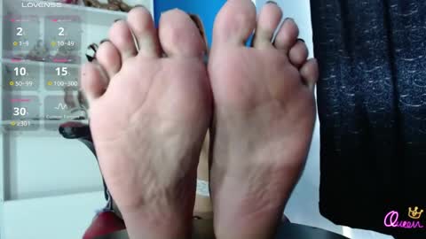 Snapshot of little_mars1 chatting on May 14, 6:58 pm Misstress Martina online show from May 14, 6:58 pm