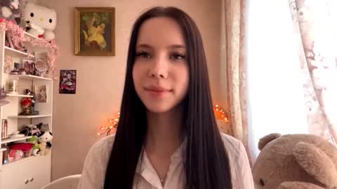 Milou online show from October 15, 11:10 am