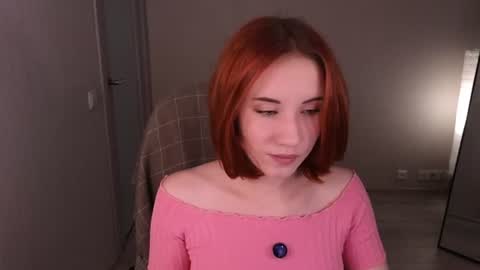 little_pretty_woman online show from July 4, 3:18 pm