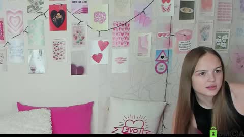 Kriss online show from November 17, 9:37 am