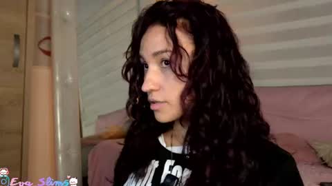 Eva online show from August 3, 7:50 pm