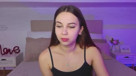 little_siin online show from November 25, 8:03 am