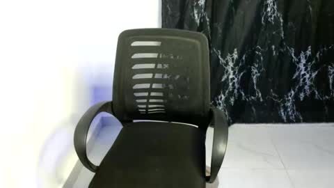 banny online show from March 17, 7:28 pm