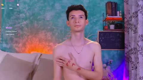 Snapshot of little_twiink chatting on September 11, 2:11 am Juan Ferrer online show from September 11, 2:11 am